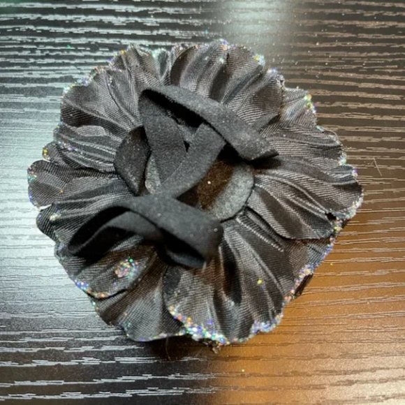 Tieks Flower Black Box Topper with Faux Rhinestones in Center TT-1 - Picture 3 of 3